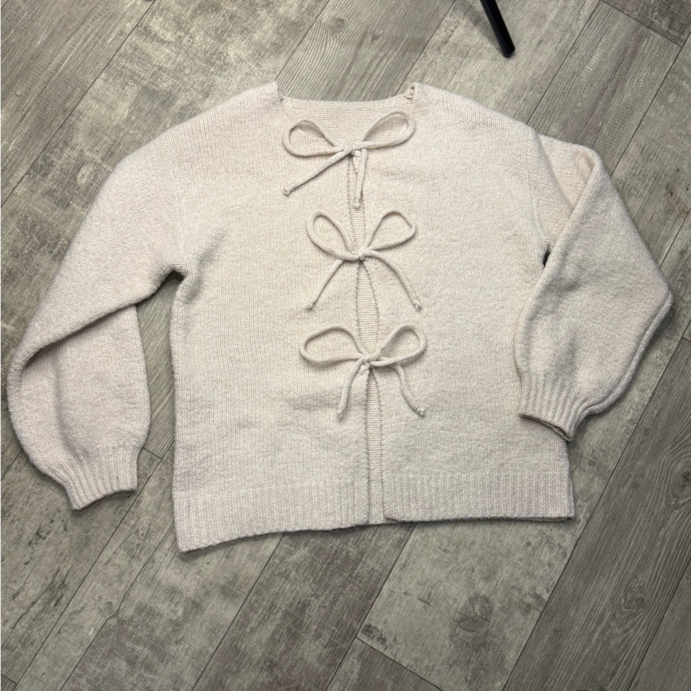 SHEIN Cream Bow Accent Cardigan